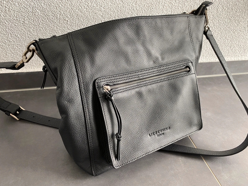 Liebeskind finsbury hobo hotsell