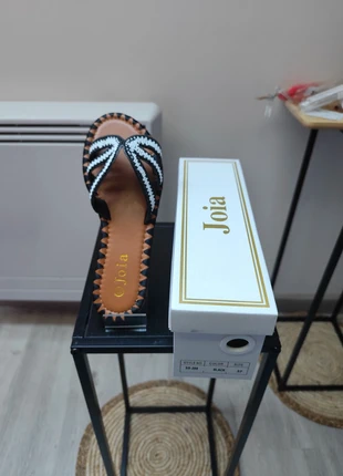 Claquette perle noir et blanc T37, marque: amcsa tech & style, état: Neuf avec étiquette, taille: 37, 10,00 €, 11,20 € Protection acheteurs incluse