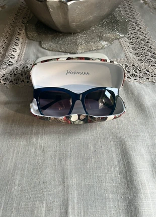 Navy Ana Hickmann Sunglasses, brand: Ana Hickmann, condition: New without tags, £25.00, £26.95 includes Buyer Protection