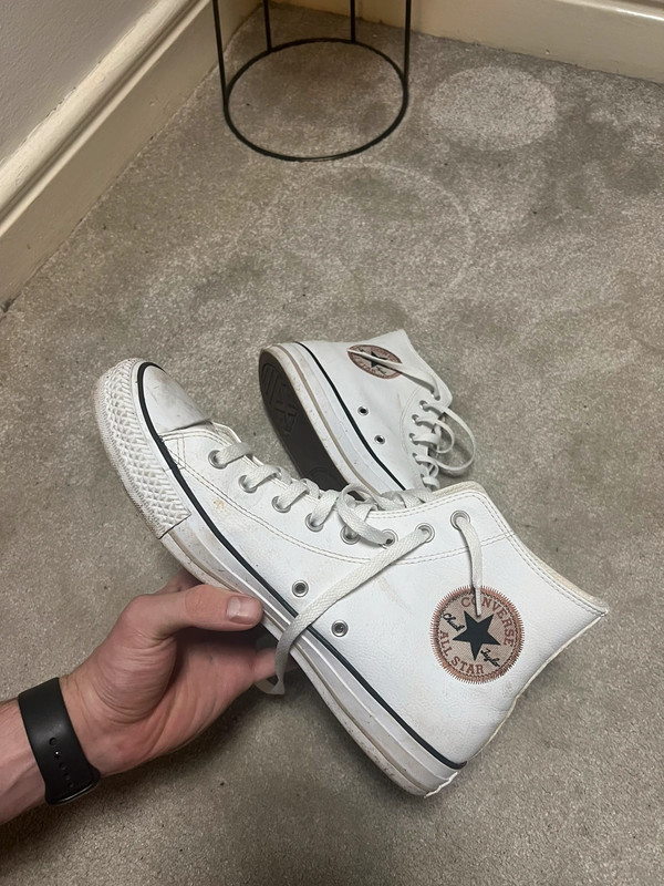 Silver on sale white converse