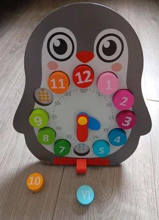 Horloge pendule deco et apprendre l'heure et minutes chiffres romains, marca: Playtive, estado: Muy bueno, tamaño: 5 años / 110 cm, 4,00 €, 4,90 € Protección al comprador incluida