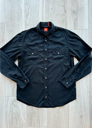 Chemise Hugo Boss L - Noir - 2 poches poitrine - Très bon état, brand: Hugo Boss, condizioni: Ottime, taglia: L, €20.00, €21.70 include la Protezione acquisti