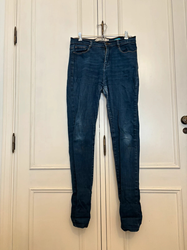 Skinny jeans com cintura média 1