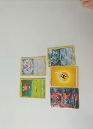 Lot 5 cartes Pokémon, brand: Pokémon, condition: Good, €1.00, €1.75 includes Buyer Protection