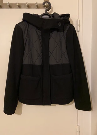 Manteau Manoukian taille M 38, merk: Manoukian, staat: Heel goed, maat: M / 38 / 10, € 16,00, € 17,50 inclusief Kopersbescherming