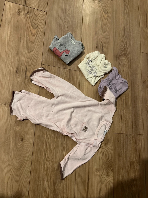 Lot 19 vêtements été fille 3 mois 4