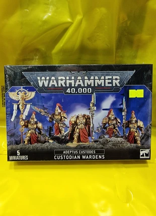 Set 5 Miniature Warhammer 40000 - Adeptus Custodes Custodian Wardens - Citadel - Games Workshop, marca: Citadel, estado: Nuevo con etiquetas, 79,99 €, 84,69 € Protección al comprador incluida