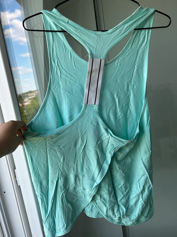 Tenue de sport vert turquoise 4