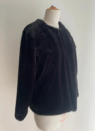 Veste fausse fourrure noire Darjeeling T.S, marque: Darjeeling, état: Très bon état, taille: S / 36 / 8, 25,00 €, 26,95 € Protection acheteurs incluse