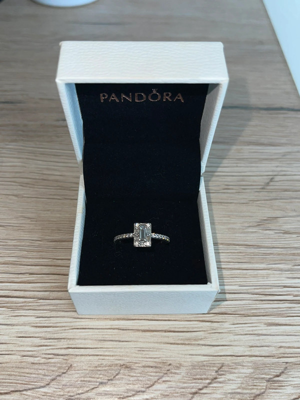 Pandora Ring 1