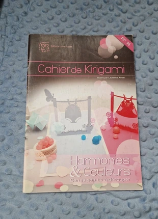 Cahier de kirigami 14, condition: Good, €7.50, €8.58 includes Buyer Protection