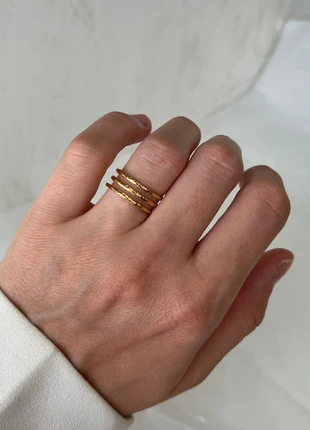 Anello regolabile dorato acciaio, marque: Acciaio, état: Neuf sans étiquette, taille: Ajustable, 12,00 €, 13,30 € Protection acheteurs incluse