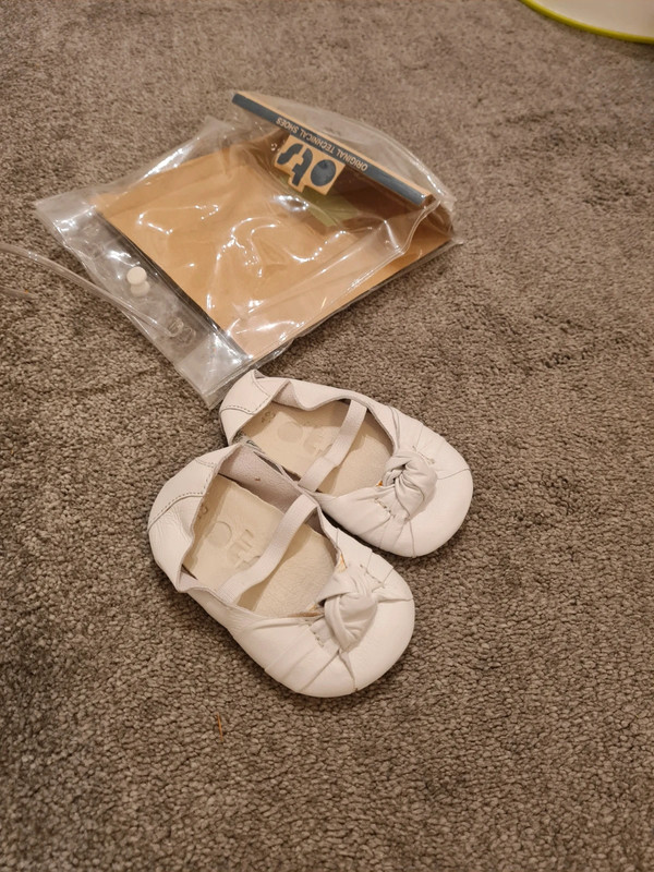 Size 6 baby sale girl shoes