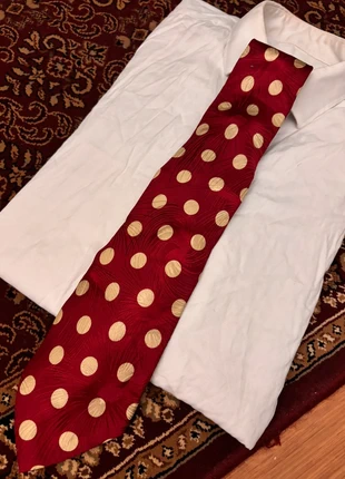 Cravate rouge à poids fashion, marca: Vintage Dressing, estado: Muito bom, €5.00, €5.95 inclui Proteção do Comprador Pro