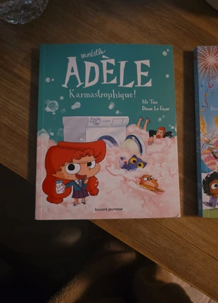 Livre mortelle Adèle Karmastrophique, staat: Nieuw zonder prijskaartje, € 5,00, € 5,95 inclusief Kopersbescherming