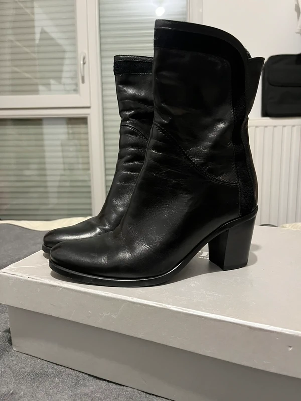 Bottine en cuir taille 36 - photo numéro 2