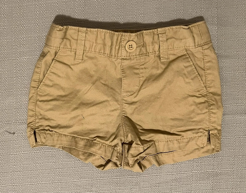 Old Navy Cargo Shorts Size 18-24 Months 1