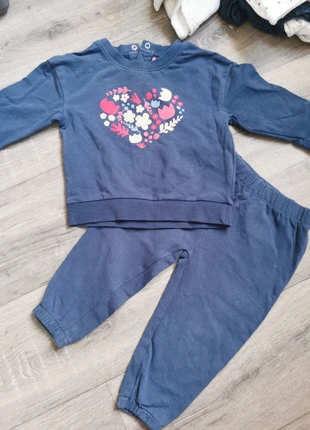 Ensemble jogging bébé fille 12 mois, brand: Lupilu, condizioni: Ottime, taglia: 9-12 mesi / 74 cm, €3.00, €3.85 include la Protezione acquisti