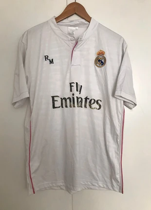 Camiseta Futbol Real Madrid - Talla L, merk: Real Madrid, staat: Veelgebruikt, maat: L, € 5,00, € 5,95 inclusief Kopersbescherming
