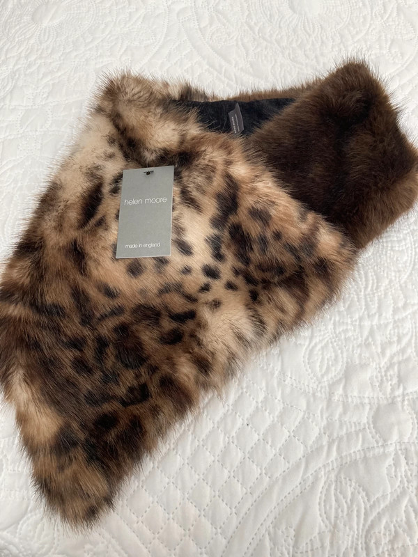 Helen Moore Asymmetric Faux Fur Scarf - Vinted