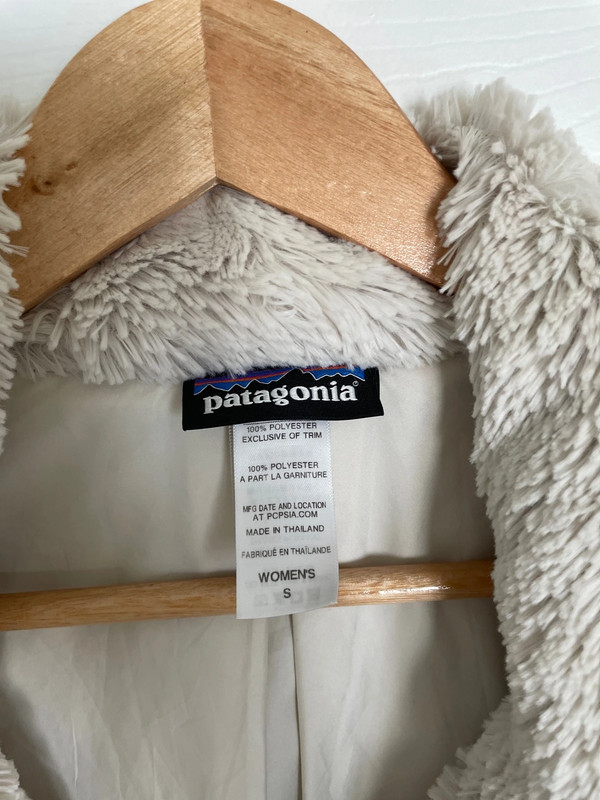 Patagonia fluffy jacket Vinted