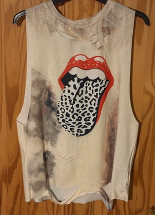 Distressed sleeveless tank top, brand: Misslook, condition: Very good, size: S / UK 8-10, £2.00, £2.80 includes Buyer Protection