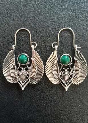 Créoles scarabée pierre verte, zustand: Sehr gut, 12,00 €, 13,30 € beinhaltet Vinted-Käuferschutz Pro