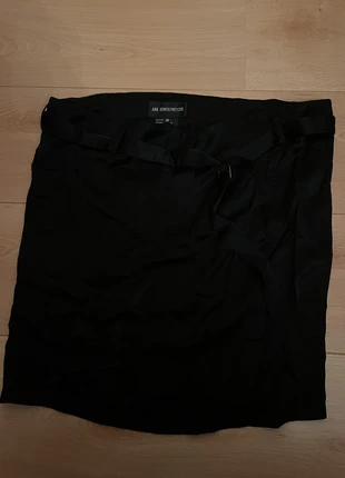 Skirt by Ann Demeulemeester, merk: Ann Demeulemeester, staat: Nieuw zonder prijskaartje, maat: M / 38 / 10, € 90,00, € 95,20 inclusief Kopersbescherming