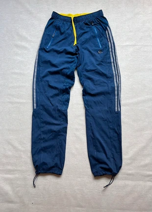 adidas Sports Pants Size XS - Navy Blue, marque: adidas, état: Très bon état, taille: XS, 12,00 €, 13,30 € Protection acheteurs incluse