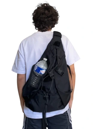 Sling bag gorpcore noir style japonais coréen - idéal universitaires ordinateur, brand: Japan Style, condizioni: Ottime, €35.00, €37.45 include la Protezione acquisti