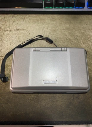 Nintendo Ds Ntr 001, marca: Nintendo, estado: Muy bueno, 80,00 €, 84,70 € Protección al comprador incluida