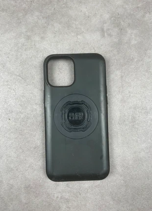 coque quad lock noir iphone 12 pro max, marca: Quad Lock, estado: Muito bom, €15.00, €16.45 inclui Proteção do Comprador
