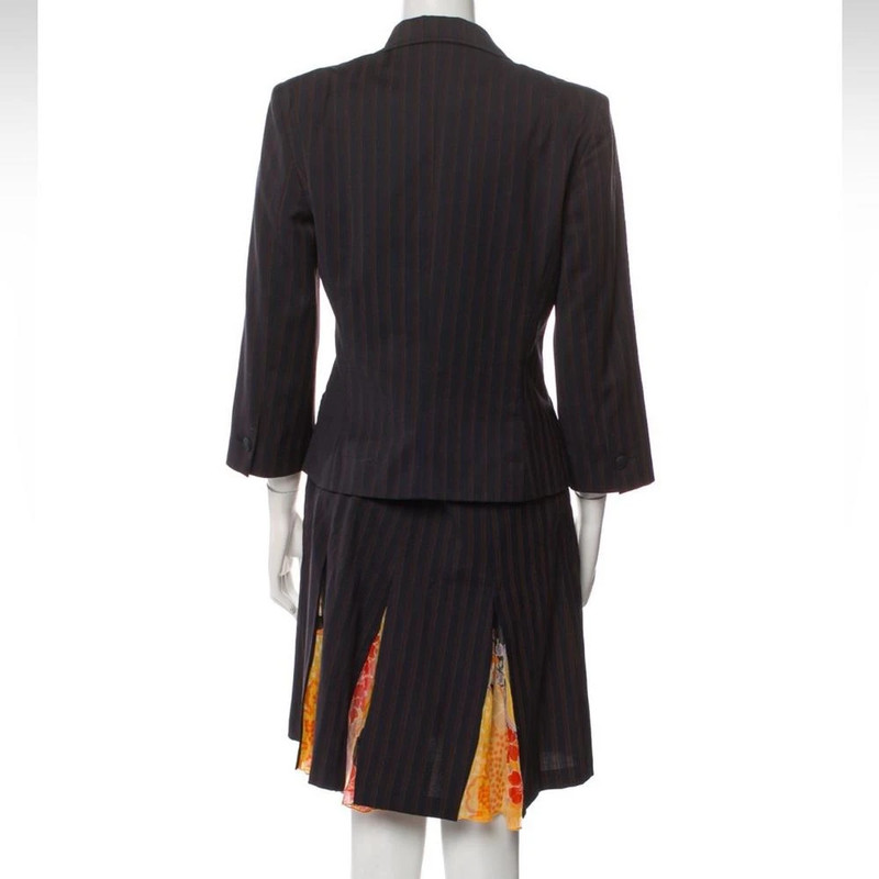 Exquisite D&G Skirt Suit Wool & Colorful Silk & Tie-Front 8 3