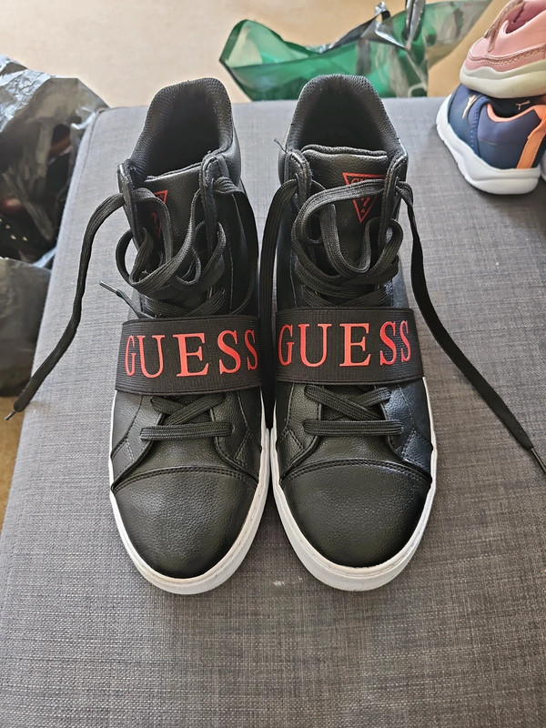 Guess high clearance top trainers