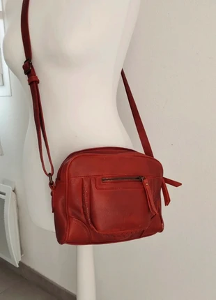 Sac bandoulière Fuchsia Paris rouge brique – style chic et pratique, brand: Fuchsia, condizioni: Ottime, €8.00, €9.10 include la Protezione acquisti