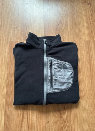 Polaire The North Face zip noir et gris taille S homme sweat-shirt, marque: The North Face, état: Neuf sans étiquette, taille: S, 25,00 €, 26,95 € Protection acheteurs incluse