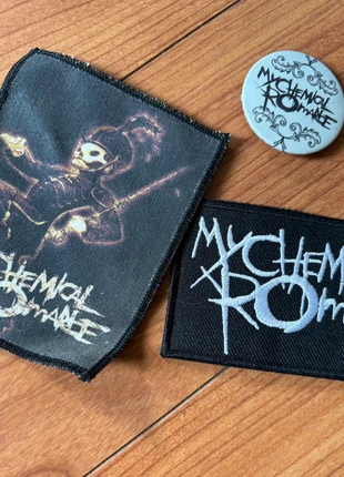 My chemical romance 2 patches plus badge moyen official, marque: My Chemical Romance, état: Neuf sans étiquette, 49,00 €, 52,15 € Protection acheteurs incluse