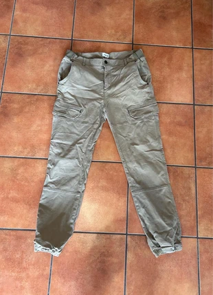 Pantalones Cargo yourturn - Caqui / Beige (Talla 34), marca: YourTurn, estado: Muito bom, tamanho: PT 44 | W34, €15.00, €16.45 inclui Proteção do Comprador