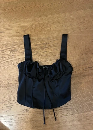 corpetto top, marca: Bershka, estado: Muito bom, tamanho: S / 36 / 8, €3.50, €4.38 inclui Proteção do Comprador