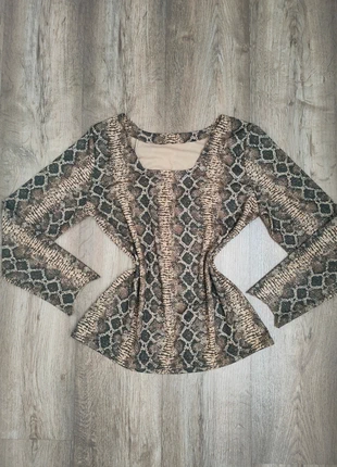 🐍 Snakeskin Print Fitted Top – Size L 🐍, marca: Top Vintage, estado: Muy bueno, tamaño: L / 40 / 12, 12,00 €, 12,60 € Protección al comprador incluida