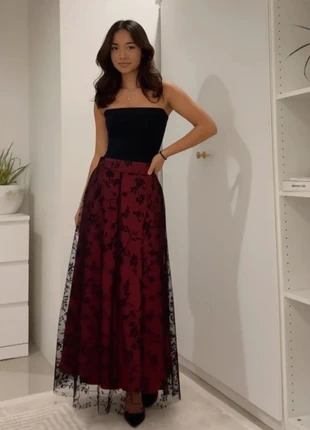 Jupe longue bordeaux à tulle noir brodé Taille M, brand: inya, condition: Very good, size: M / 38 / 10, €42.90, €45.75 includes Buyer Protection