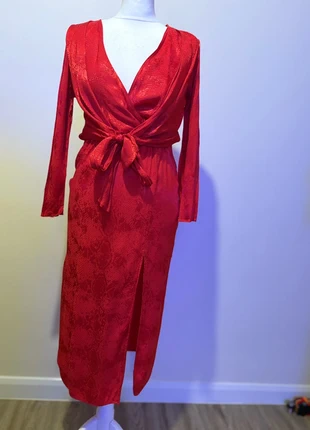 Top shop petite long red dress size 6, brand: Topshop, condition: Very good, size: XS / 6, £6.00, £7.00 includes Buyer Protection