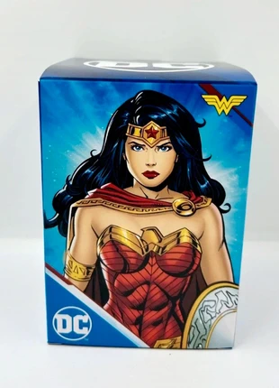 Wonder Woman socle lumineux / DC Comics, brand: DC Comics, condition: New with tags, size: One size, €5.50, €6.48 includes Buyer Protection