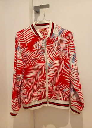 Cardigan leggero effetto seta marca by One , brand: By One, condizioni: Buone, taglia: S / IT 40 / EU 36, €7.00, €8.05 include la Protezione acquisti