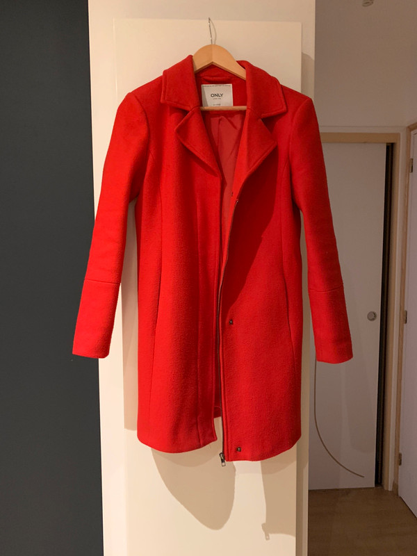 manteau rouge only