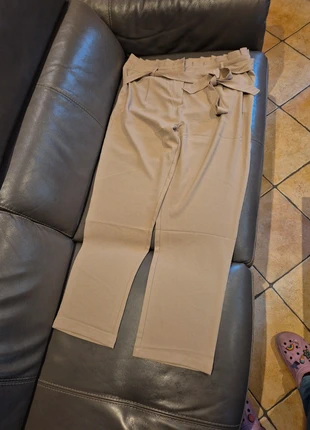 Pantalon fluide beige Wardrobe, brand: Wardrobe.NYC, condition: Very good, size: 4XL / 48 / 20, €8.00, €9.10 includes Buyer Protection