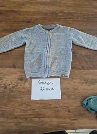 Gilet garçon, marca: C&A, estado: Muito bom, tamanho: 18-24 meses / 86 cm, €2.00, €2.80 inclui Proteção do Comprador