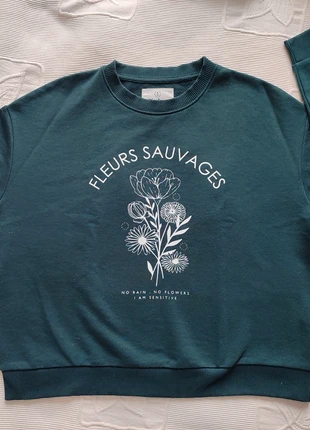 Sweat vert, marca: Bizzbee, estado: Muito bom, tamanho: M / 38 / 10, €5.00, €5.95 inclui Proteção do Comprador