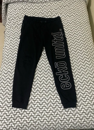 Pantalón de chándal Eckō Unltd, brand: ECKO UNLTD., condizioni: Nuovo senza cartellino, taglia: XL, €50.00, €53.20 include la Protezione acquisti