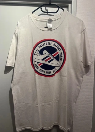 T-shirt ultras Paris, marca: PSG, estado: Bom, tamanho: L, €25.00, €26.95 inclui Proteção do Comprador
